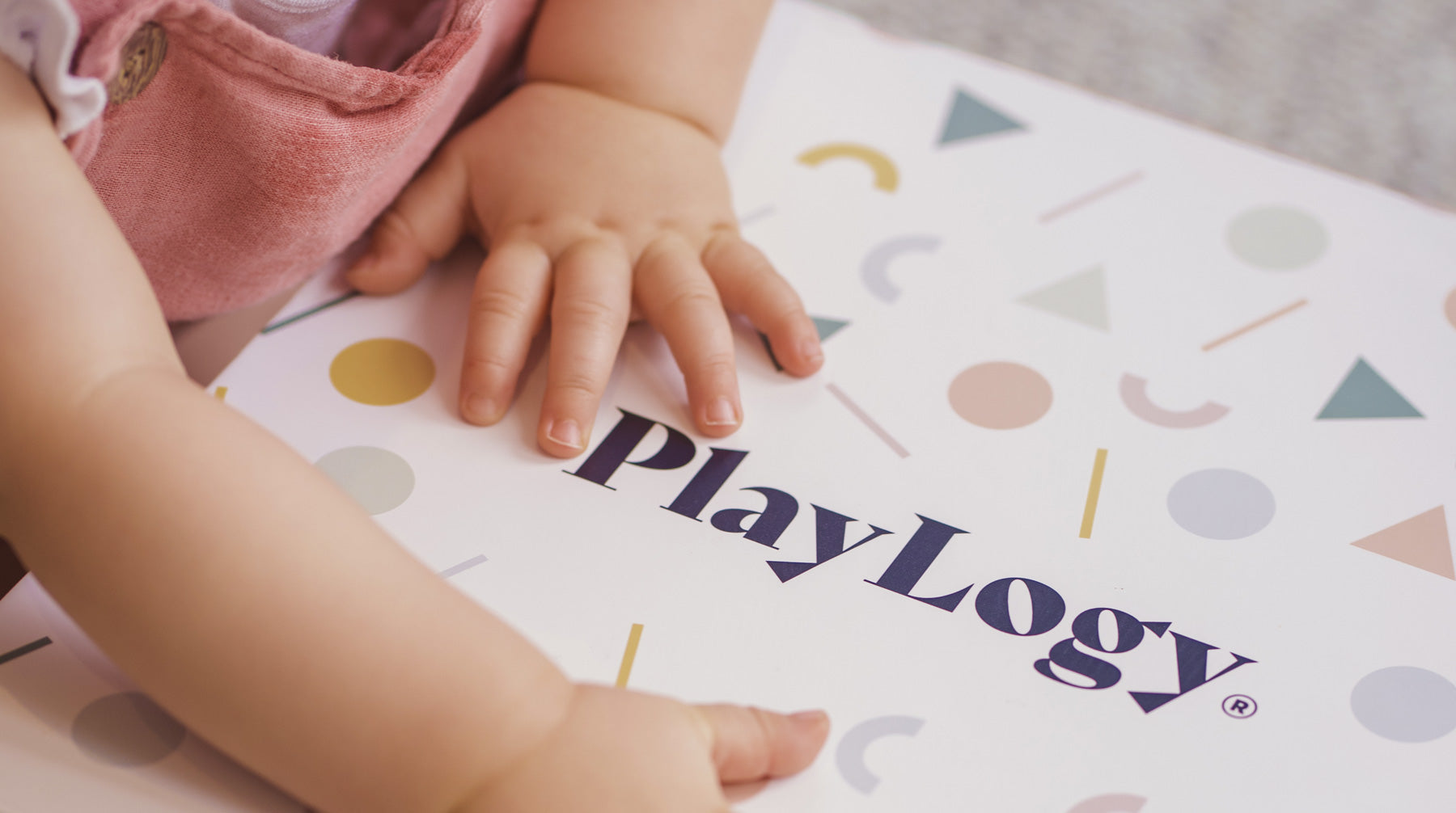 For new parents, finding the right toys for their baby’s developing brain can be a struggle. Take a little something off their plate, by gifting them and their baby a PlayLogy PlayBox.