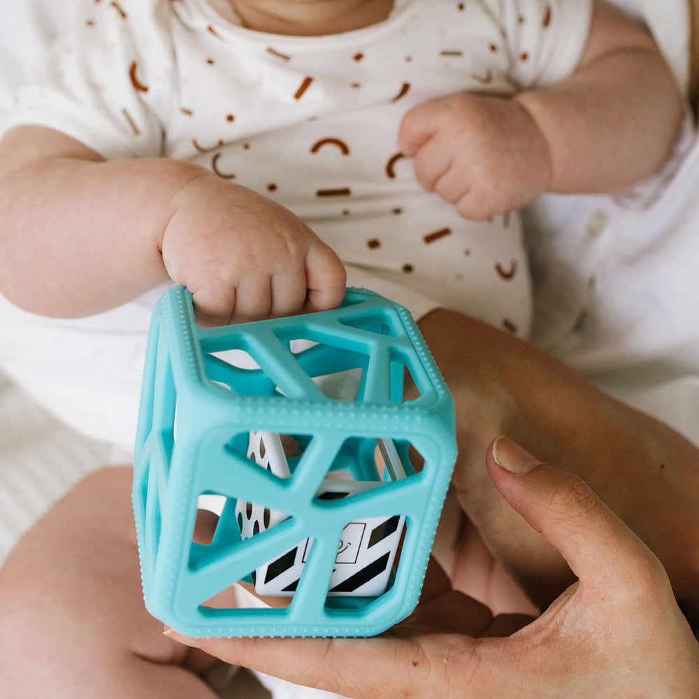 Teething cube