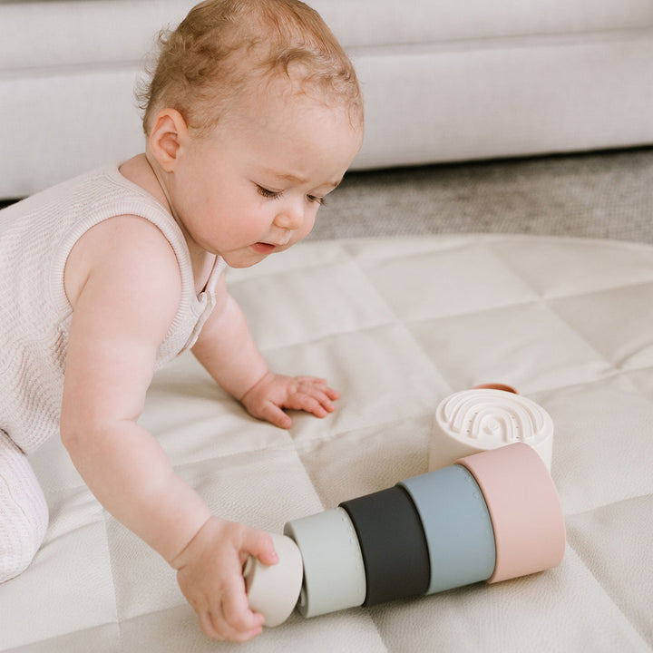 Stacking toy for babies